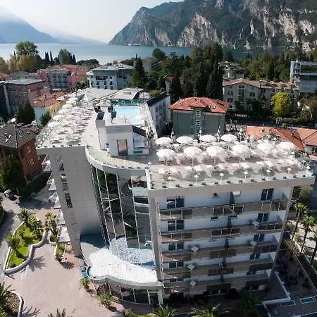 Kristal Palace - Tonelli - Adult Friendly Riva del Garda